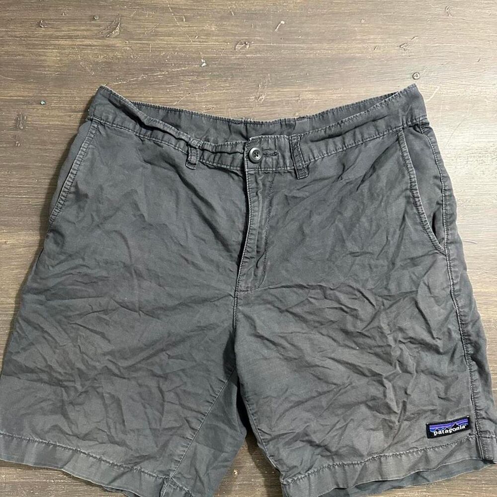 Patagonia Women's Grey and Black Shorts